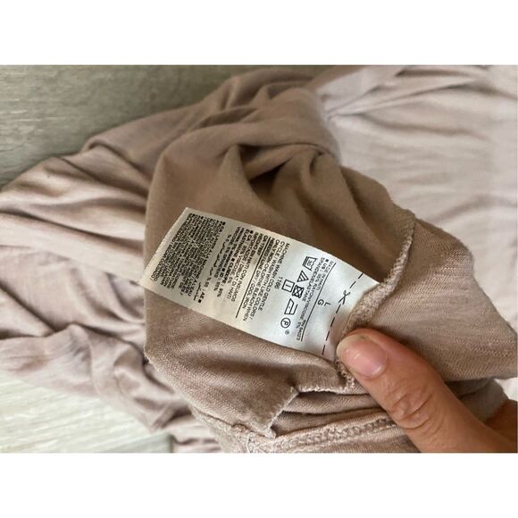 Old Navy Luxe Slub-Knit Swing Tee in Icelandic Mineral Pale Pink, Sz Large - Picture 11 of 12